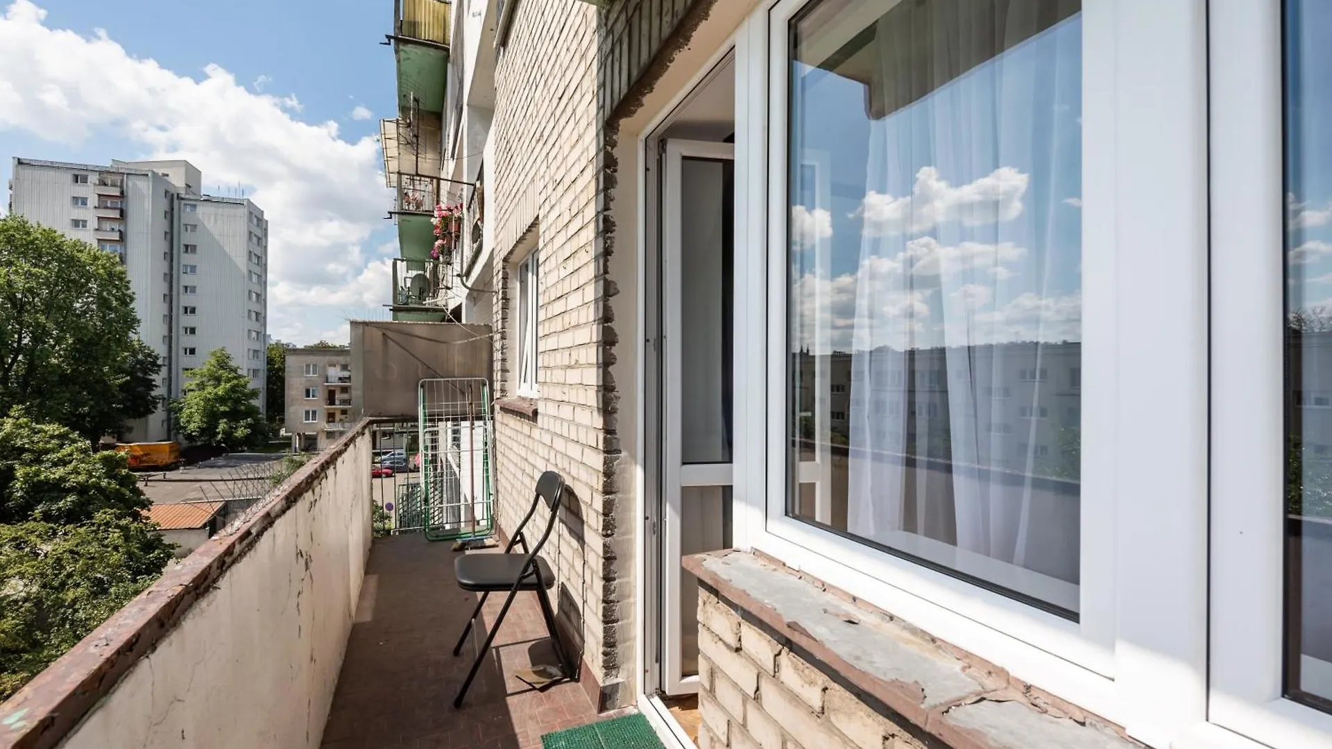 Metro Wilenski Vintage Charm Apartment Warsaw Poland