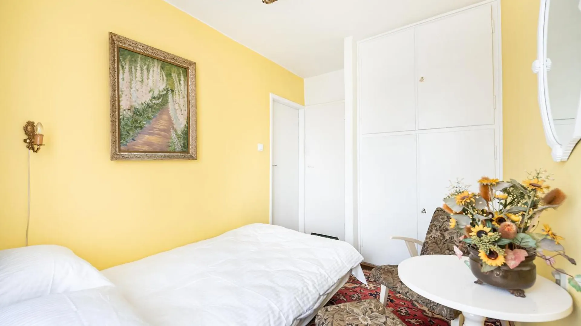 Metro Wilenski Vintage Charm Apartment Warsaw